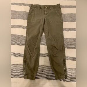 Classy Olive Green White House Black Market Slim Crop Pants